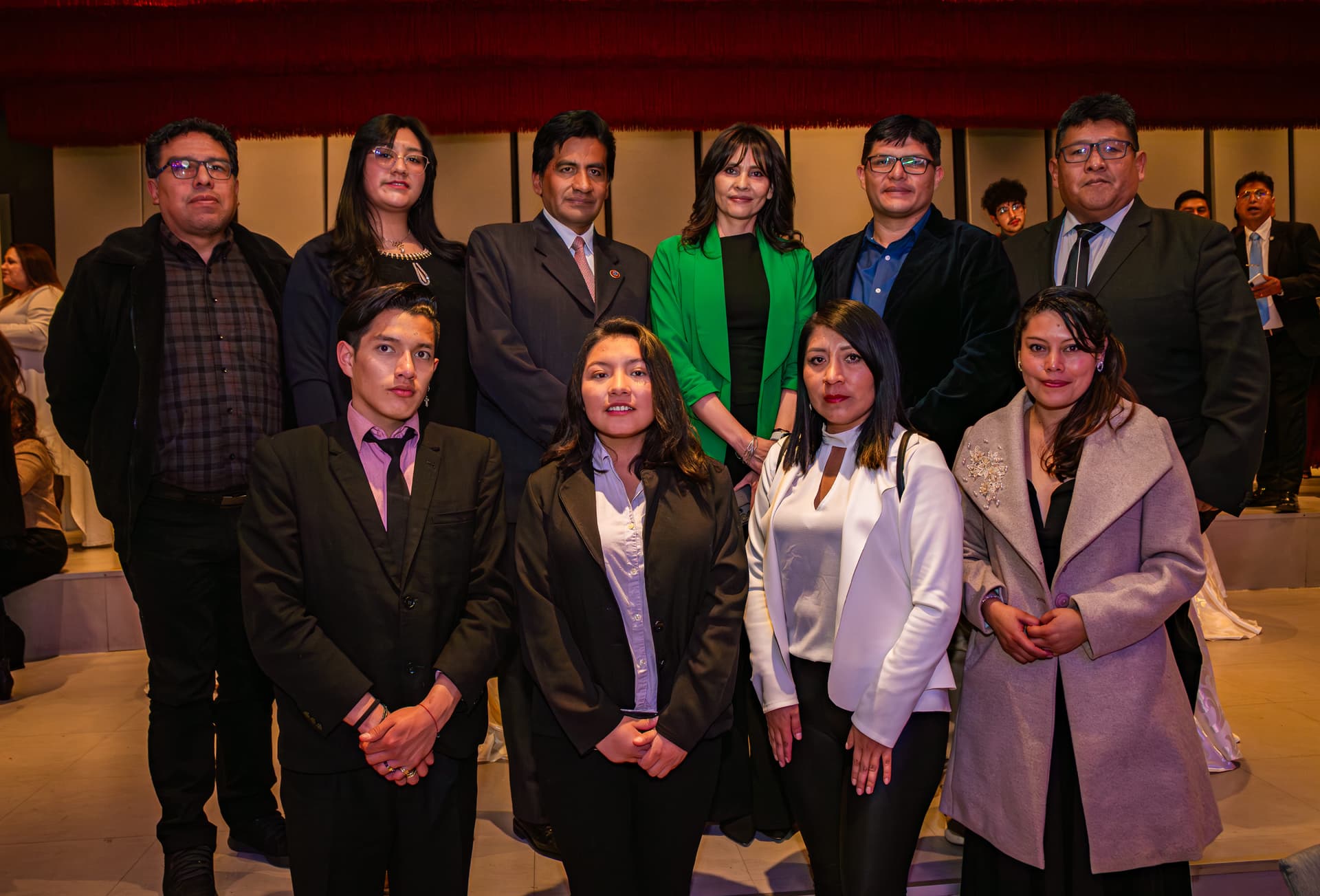 Equipo trabajando juntos